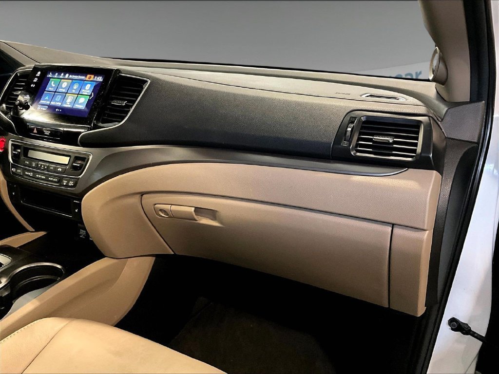 Used 2020 White Honda EX-L image 13