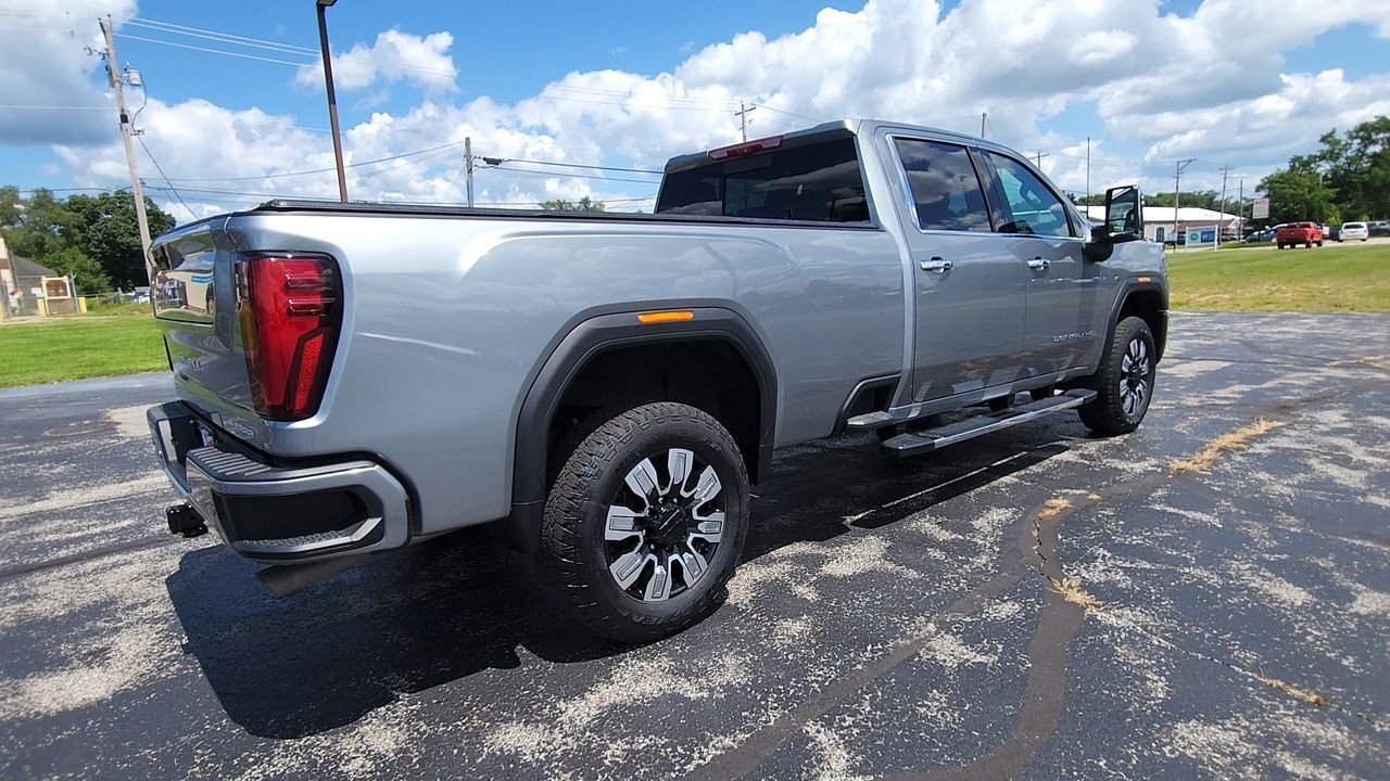 Used 2024 Sterling Metallic GMC Denali image 8
