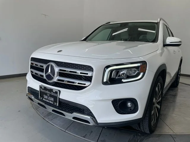 Certified Used 2022 Polar White Mercedes-Benz GLB 250 image 30