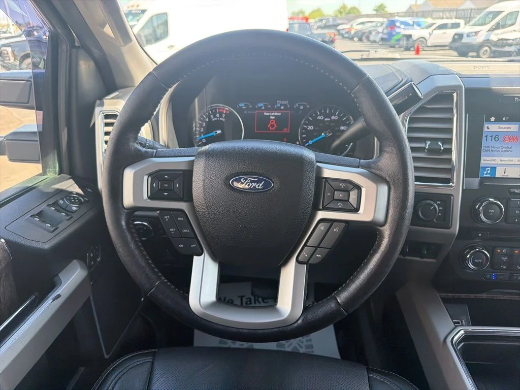 Certified Used 2017 White Platinum Clearcoat Metallic Ford Lariat image 17