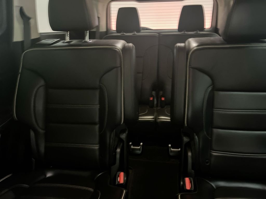 Used 2022 Black GMC Denali image 14