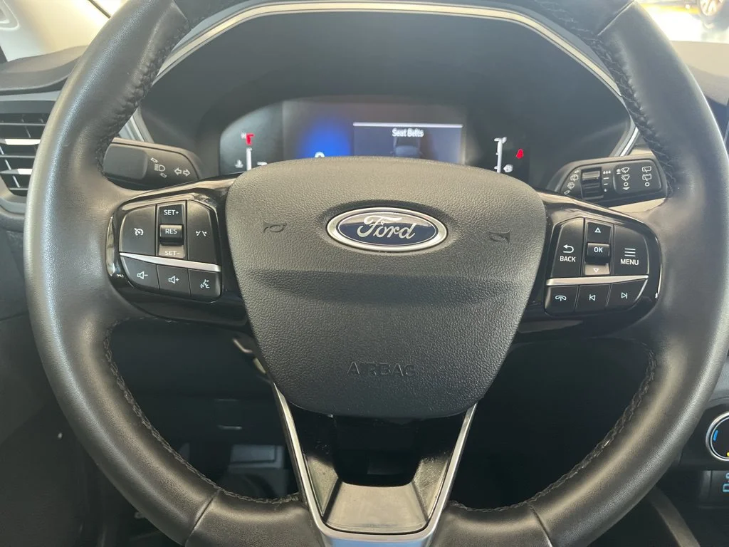 Used 2023 Black Metallic Ford Active image 24