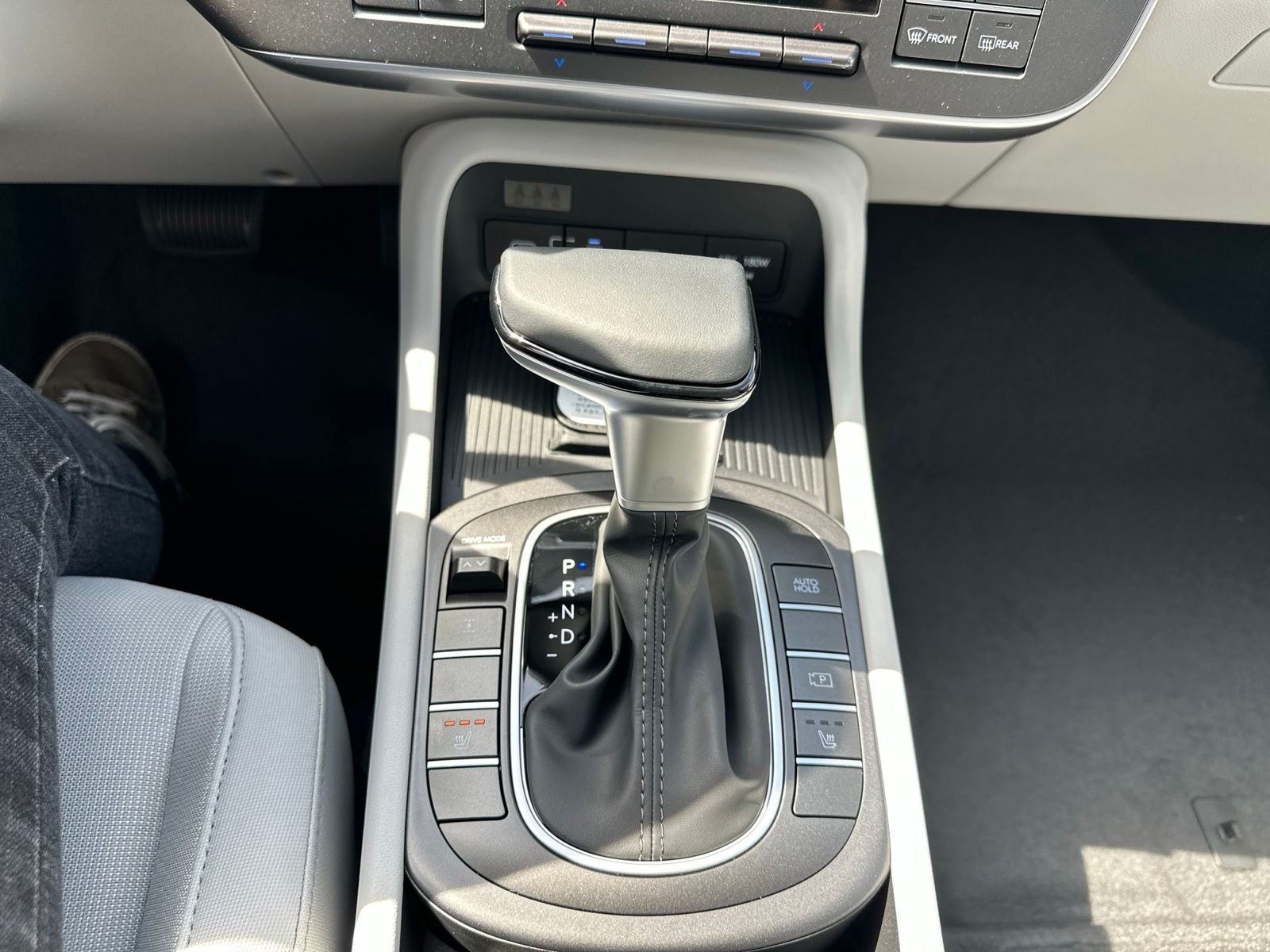New 2027 White Hyundai SEL Sport AWD image 58
