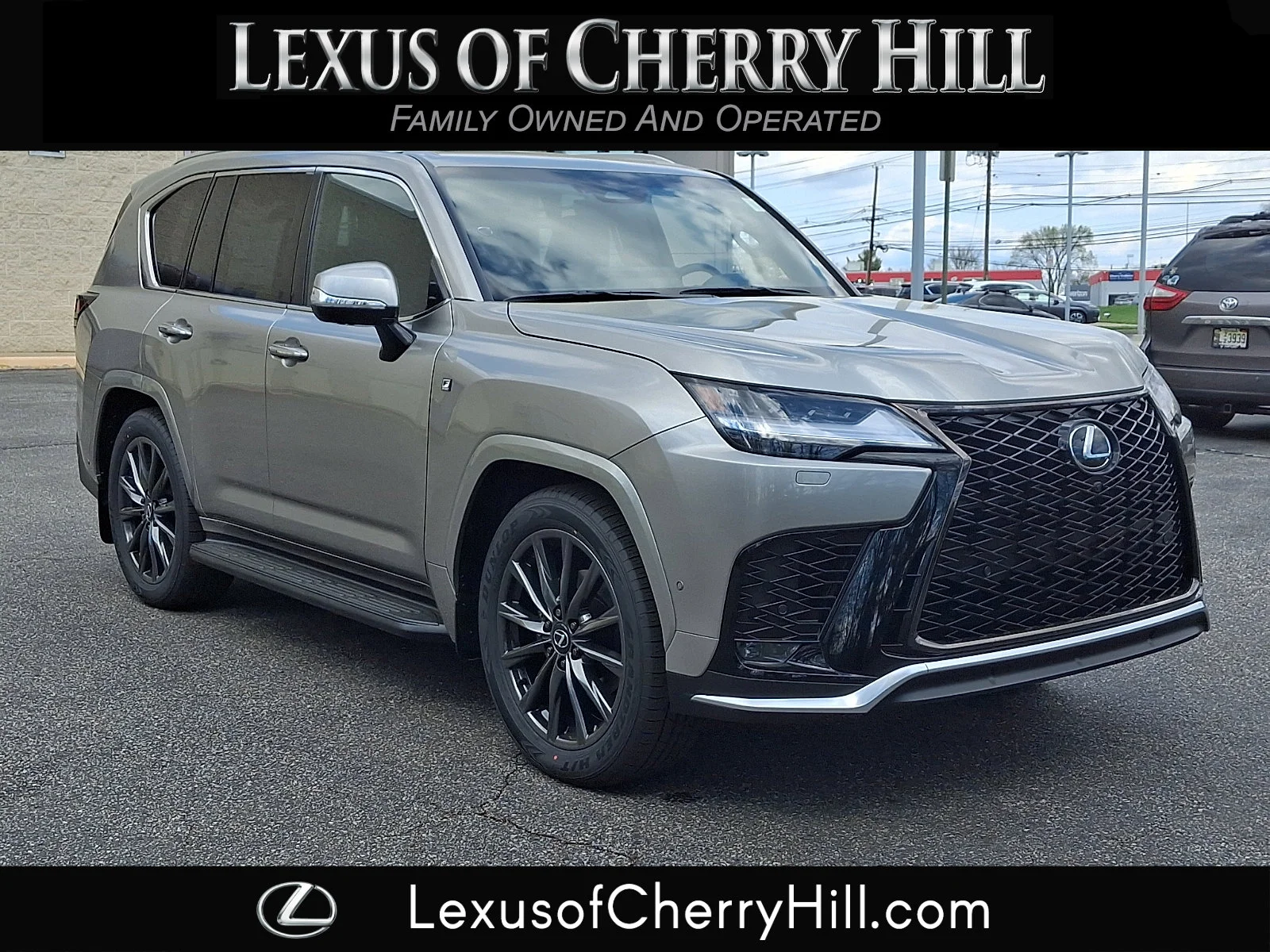 2026 Lexus LX 600 700h F-Sport's photo
