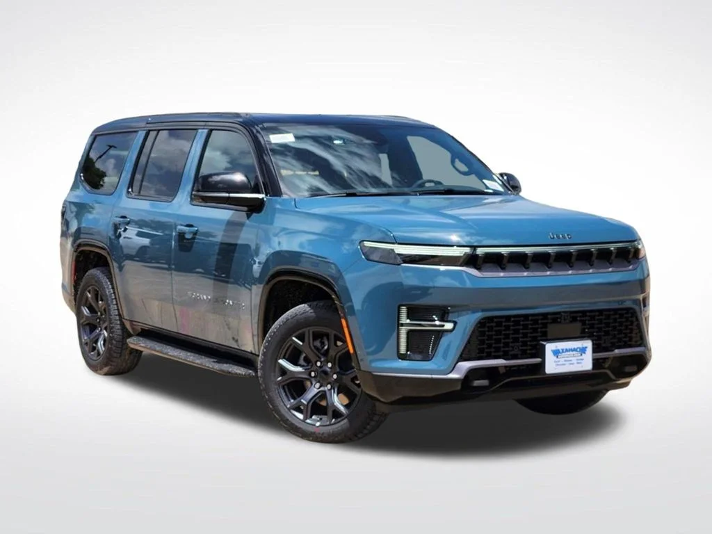 New 2026 Steel Blue Exterior Paint Jeep Upland image 1