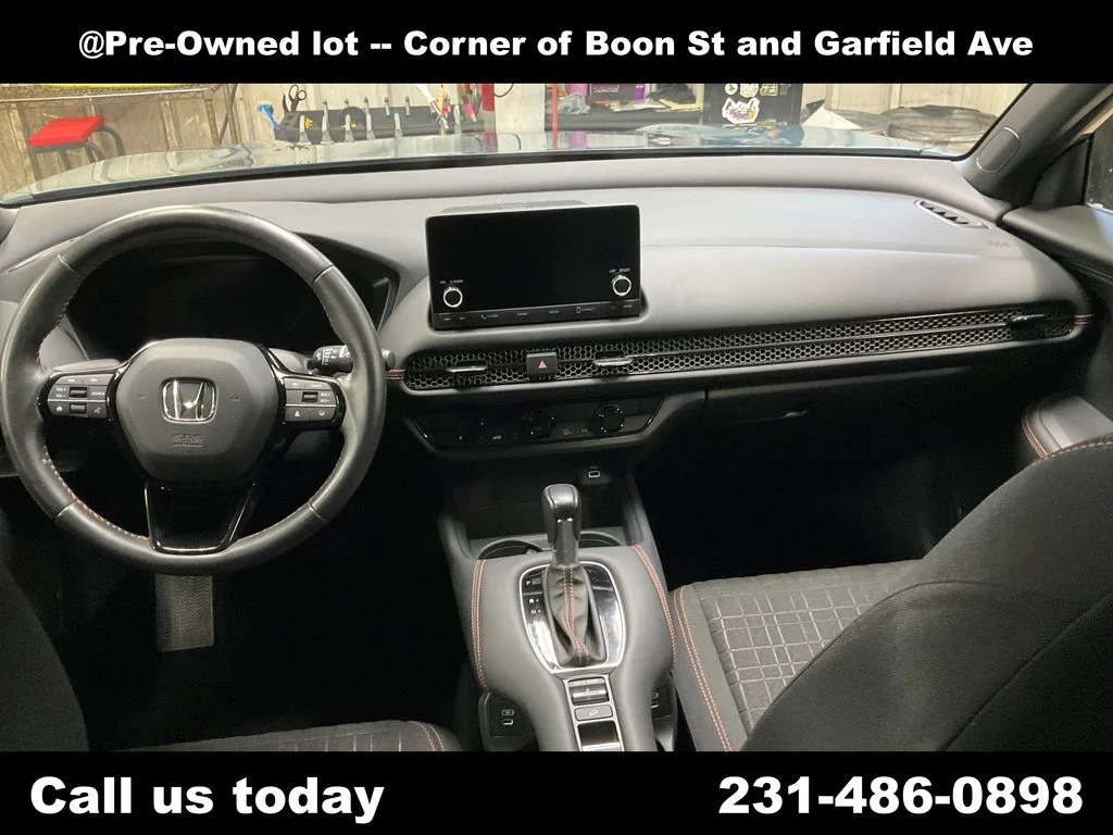 Used 2024  Honda Sport image 17