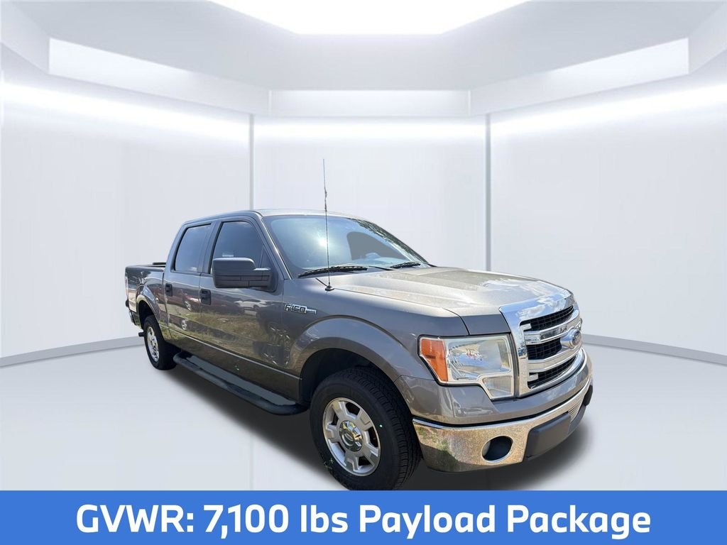 Used 2013 Gray Ford XLT image 4