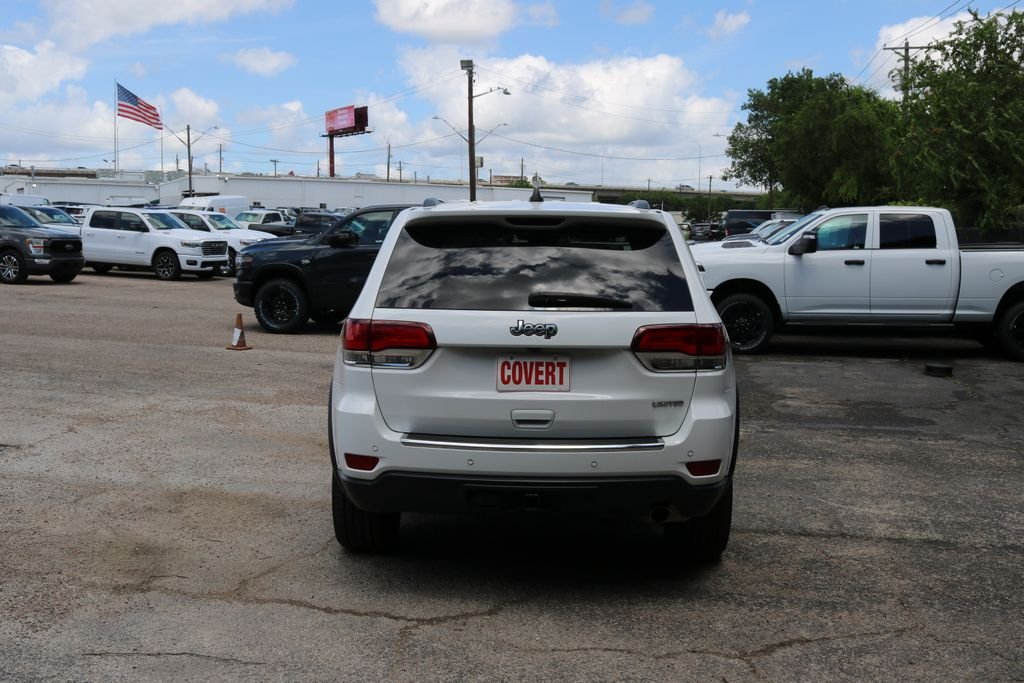 Used 2022 White Jeep Limited image 4