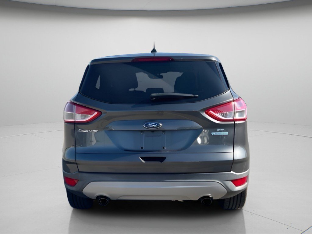 Used 2015 Magnetic Ford SE image 8