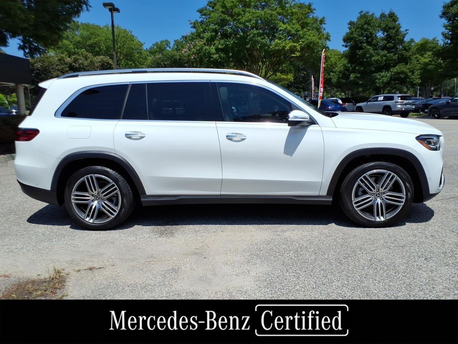 Certified Used 2026 Polar White Mercedes-Benz GLS 450 image 6