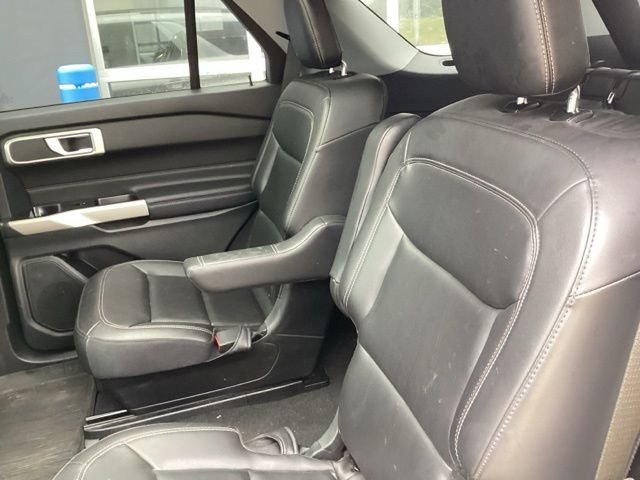 Certified Used 2023 Silver Ford XLT image 17