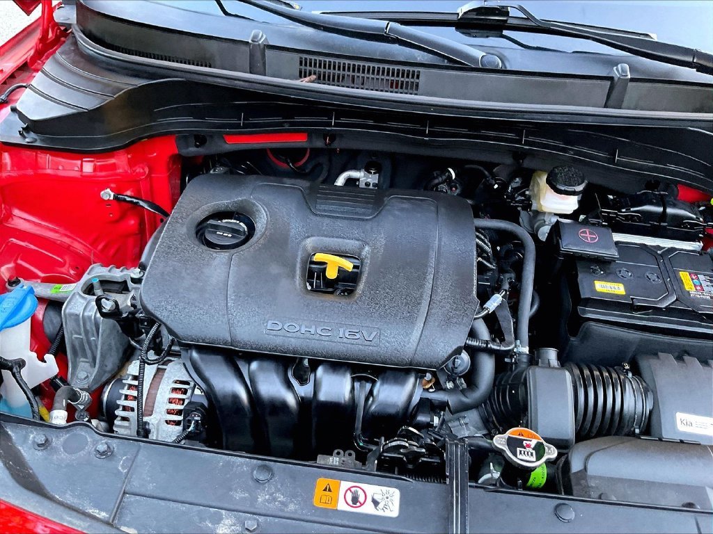Used 2023 Red Kia LX image 32
