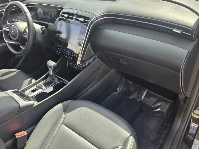 Used 2023 Black Hyundai SEL image 17