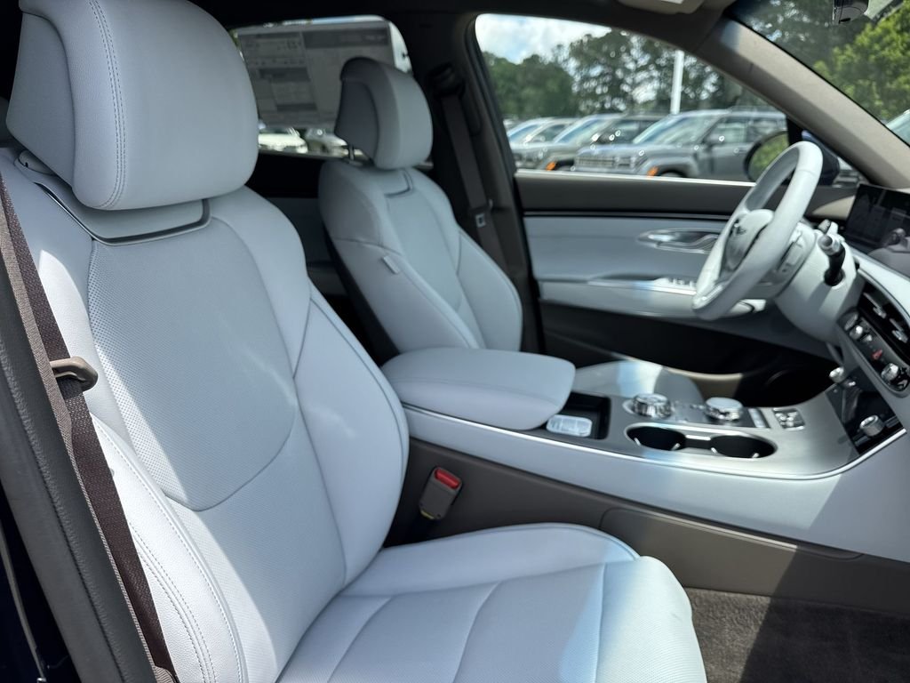 New 2026 Capri Blue Genesis 2.5T ADVANCED image 27