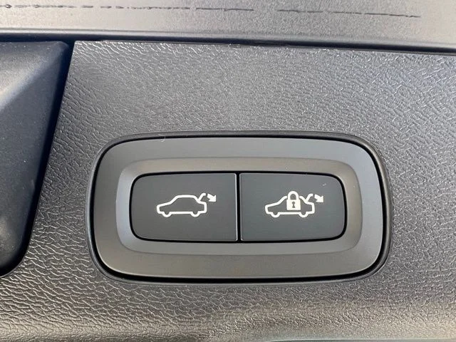 2026 Volvo XC60 Ultra - Photo 27