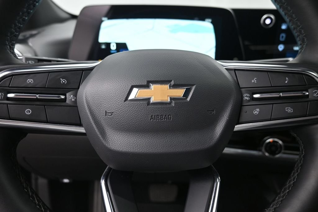 Used 2025 Black Chevrolet LT image 17