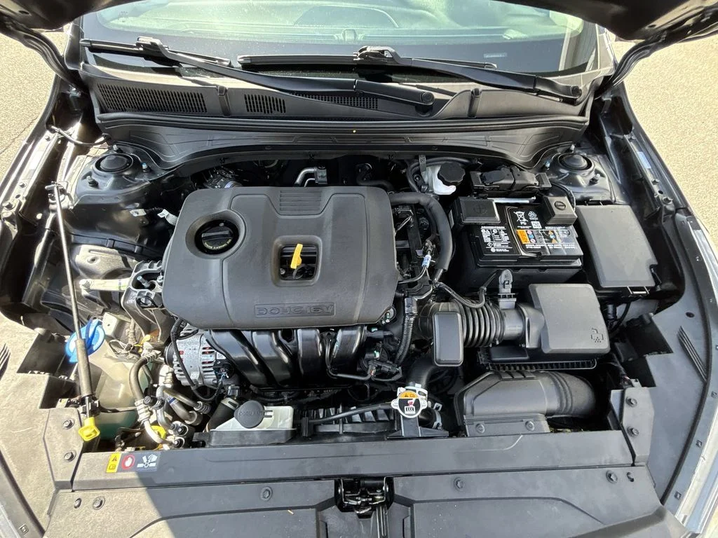 Used 2024 Gray Kia LXS image 17