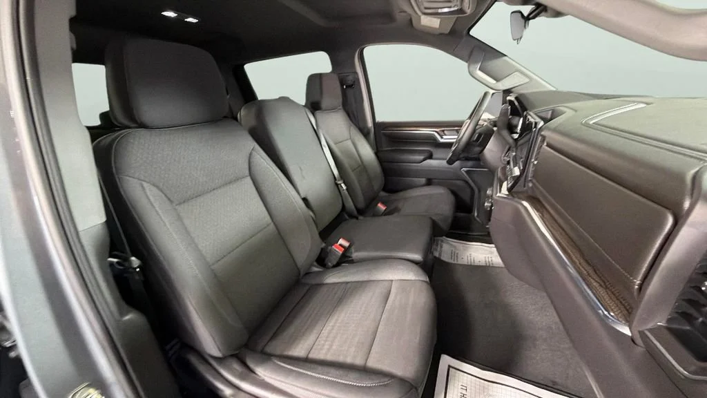 Used 2024 Sterling Gray Metallic Chevrolet LT image 34