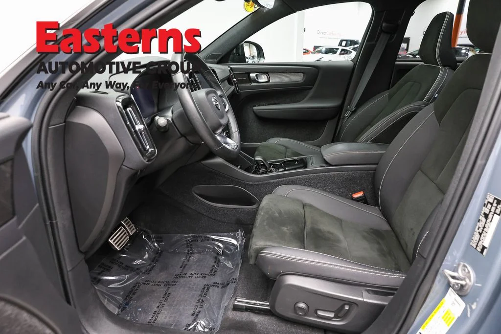 Used 2022 Gray Volvo P8 Ultimate image 14
