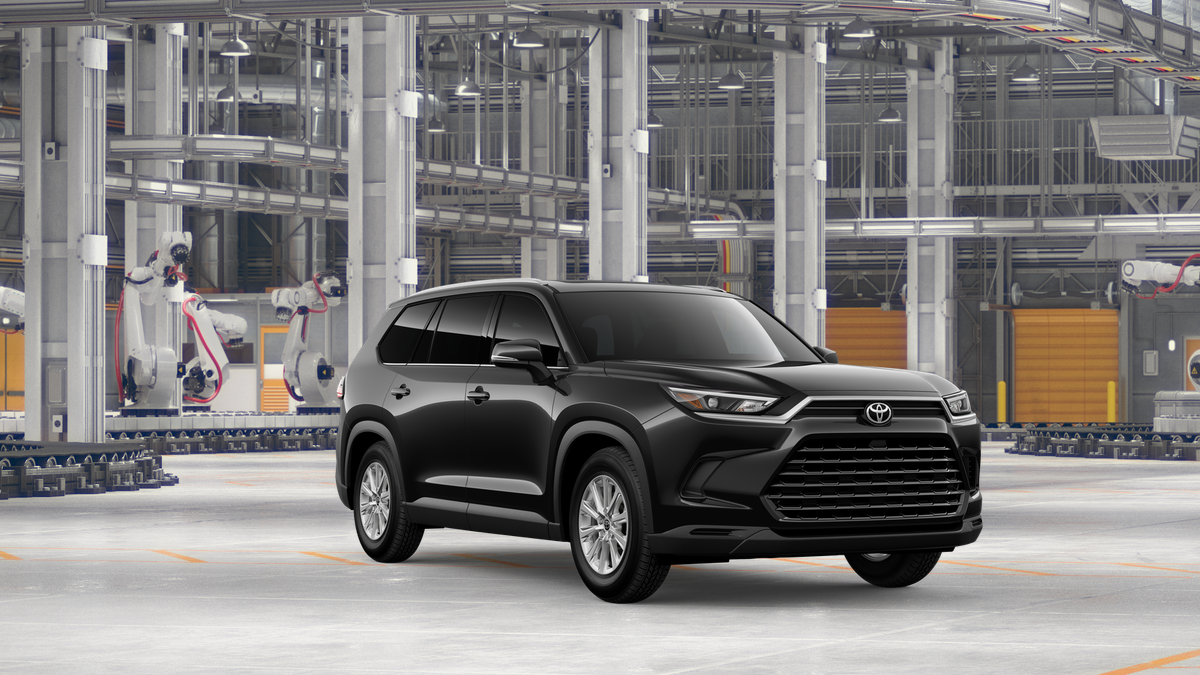 New 2026 Midnight Black Metallic Toyota Hybrid XLE image 15