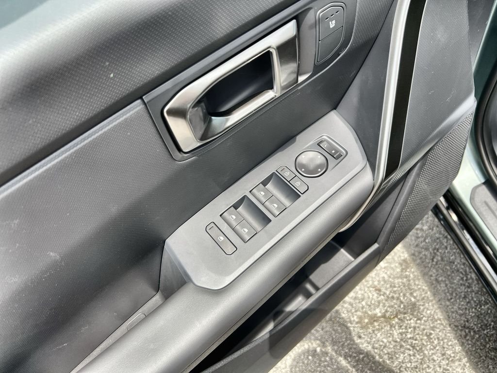 New 2027 Green Kia X-Line image 13