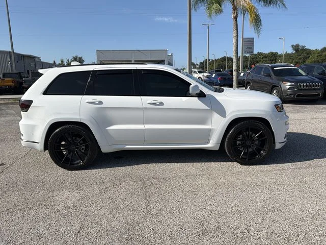 Used 2021 White Jeep Overland image 3