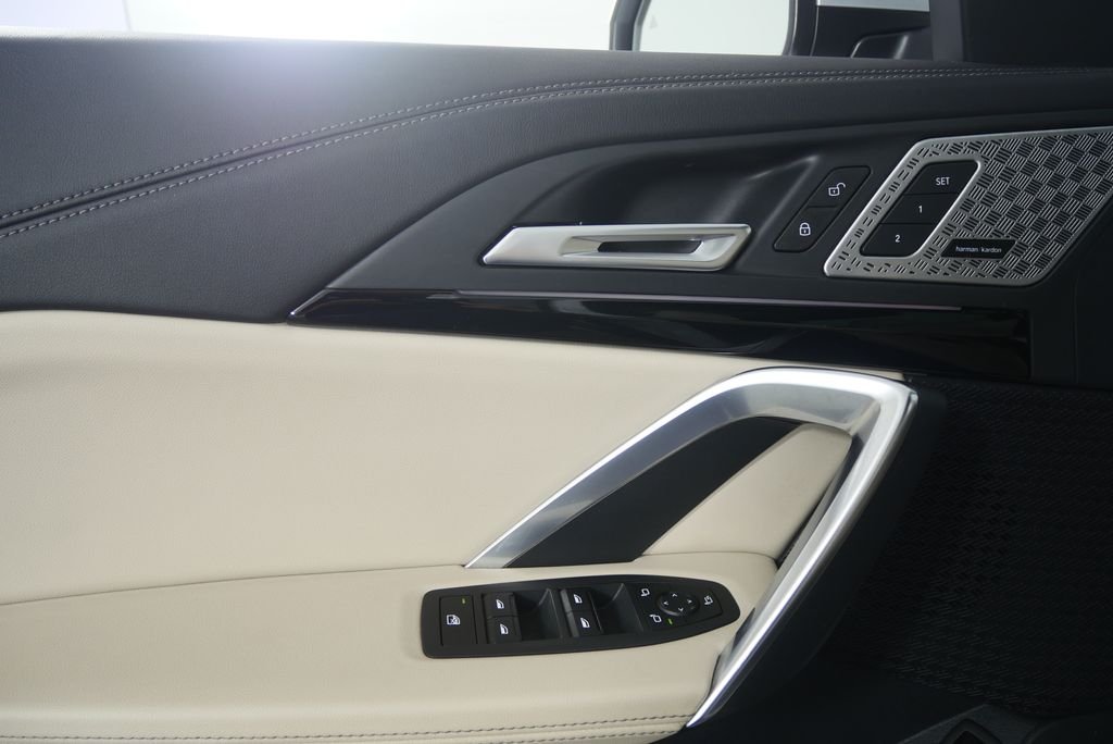 Certified Used 2024 Mineral White Metallic BMW xDrive28i image 8