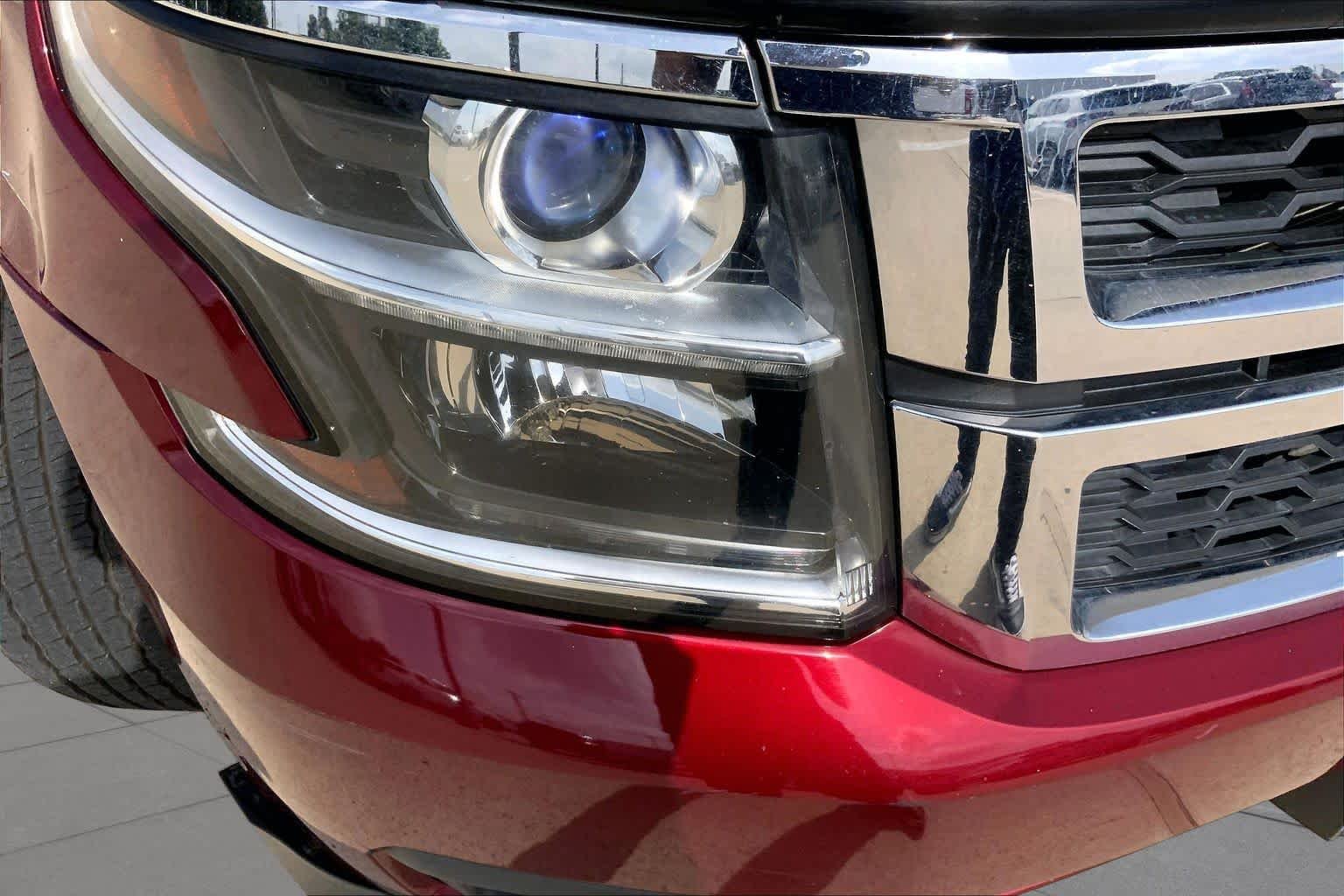 Used 2016 SIREN RED TINTCOAT Chevrolet LT image 26