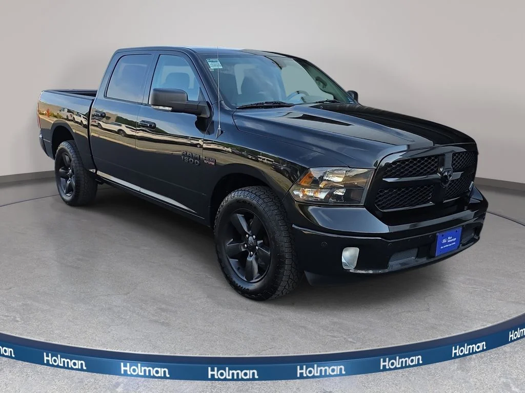 Certified Used 2018 Brilliant Black Crystal Pearlcoat Ram Big Horn image 3