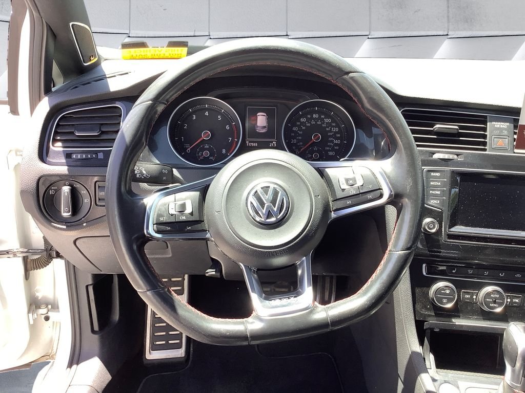 Used 2015 White Volkswagen Autobahn image 9
