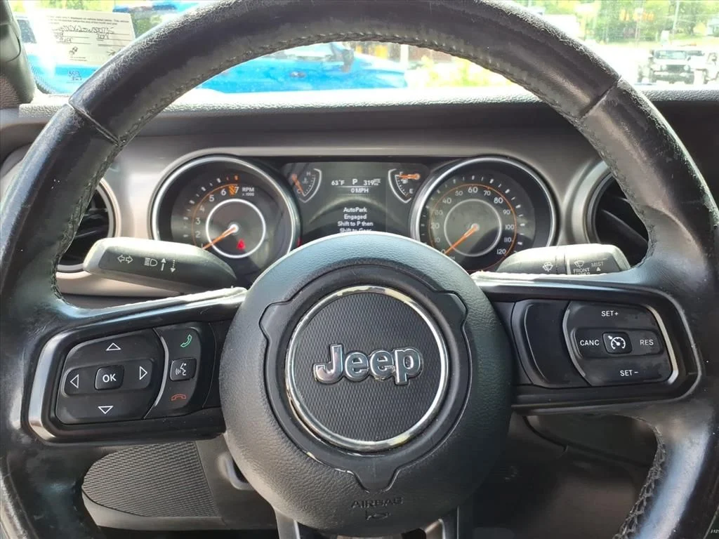 Used 2018 White Jeep Unlimited Sport S image 18