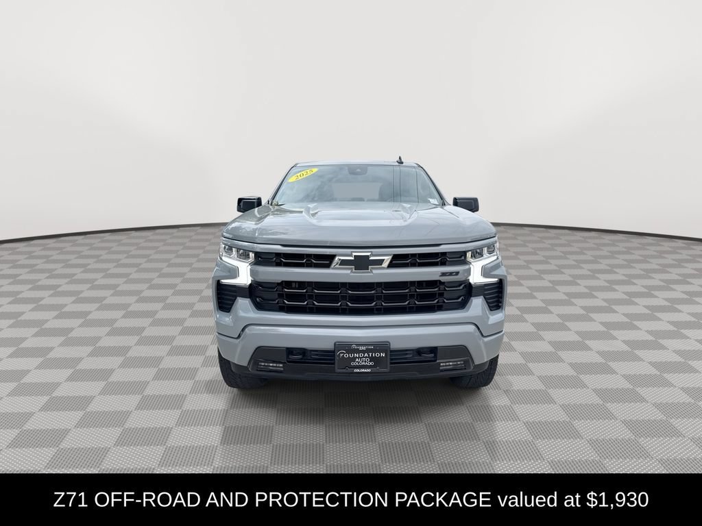 Used 2025 Slate Gray Metallic Chevrolet RST image 5