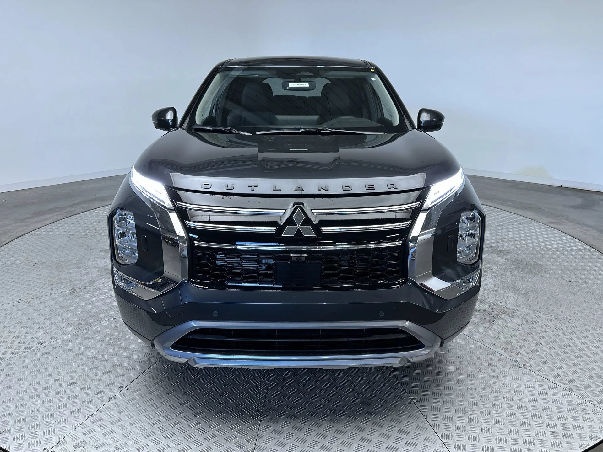 New 2026 Graphite Gray Mitsubishi SE image 30