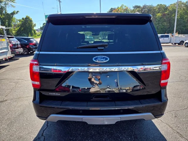 Used 2018 Black Ford XLT image 7