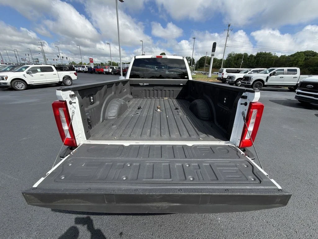 Used 2024 White Ford XLT image 28