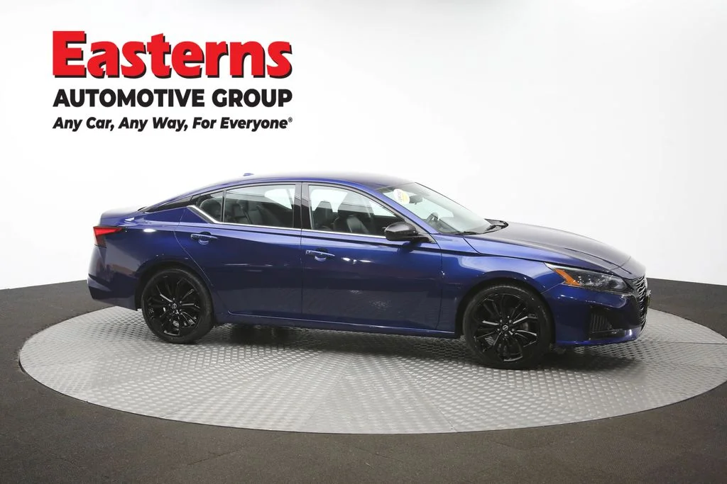 Used 2023 Blue Nissan 2.5 SR image 45