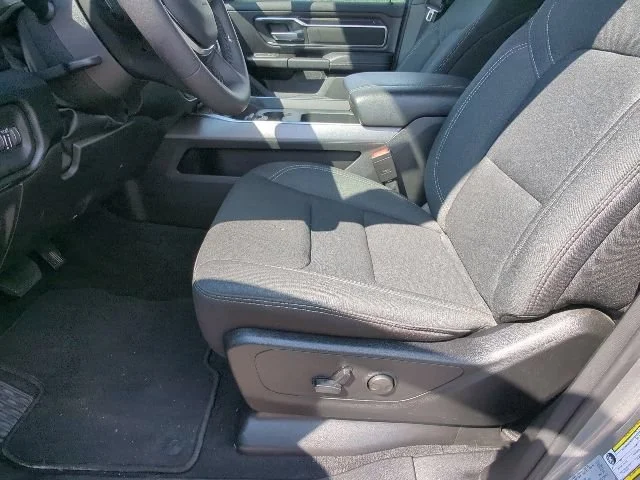 Used 2026  Ram Big Horn image 23
