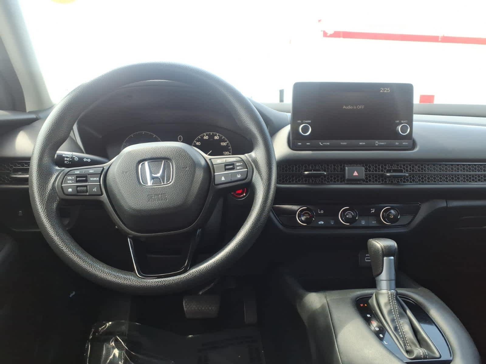 2023 Honda HR-V LX - Photo 14