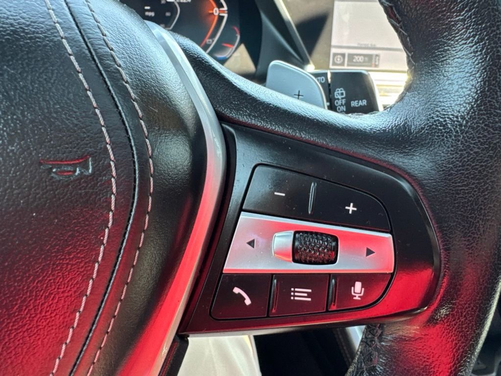 Used 2023 Dark Graphite BMW xDrive40i image 19