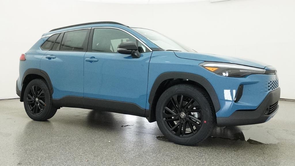 New 2026 Cavalry Blue Toyota Hybrid XSE image 4