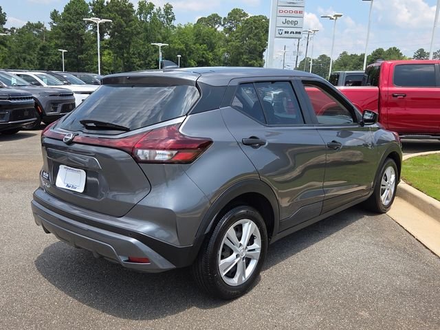 Used 2025 Gray Nissan S image 12