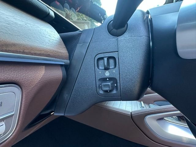 Used 2026 Twilight Blue Metallic Mercedes-Benz GLS 450 image 14