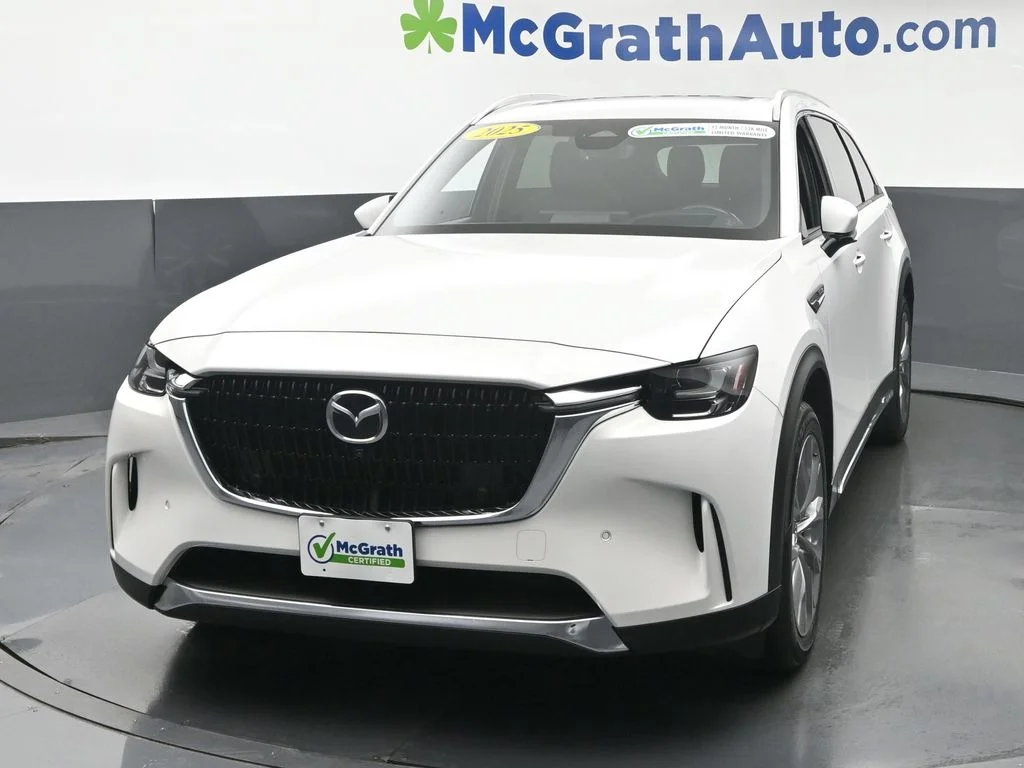 Used 2025 White Mazda 3.3 Turbo Premium Plus image 23
