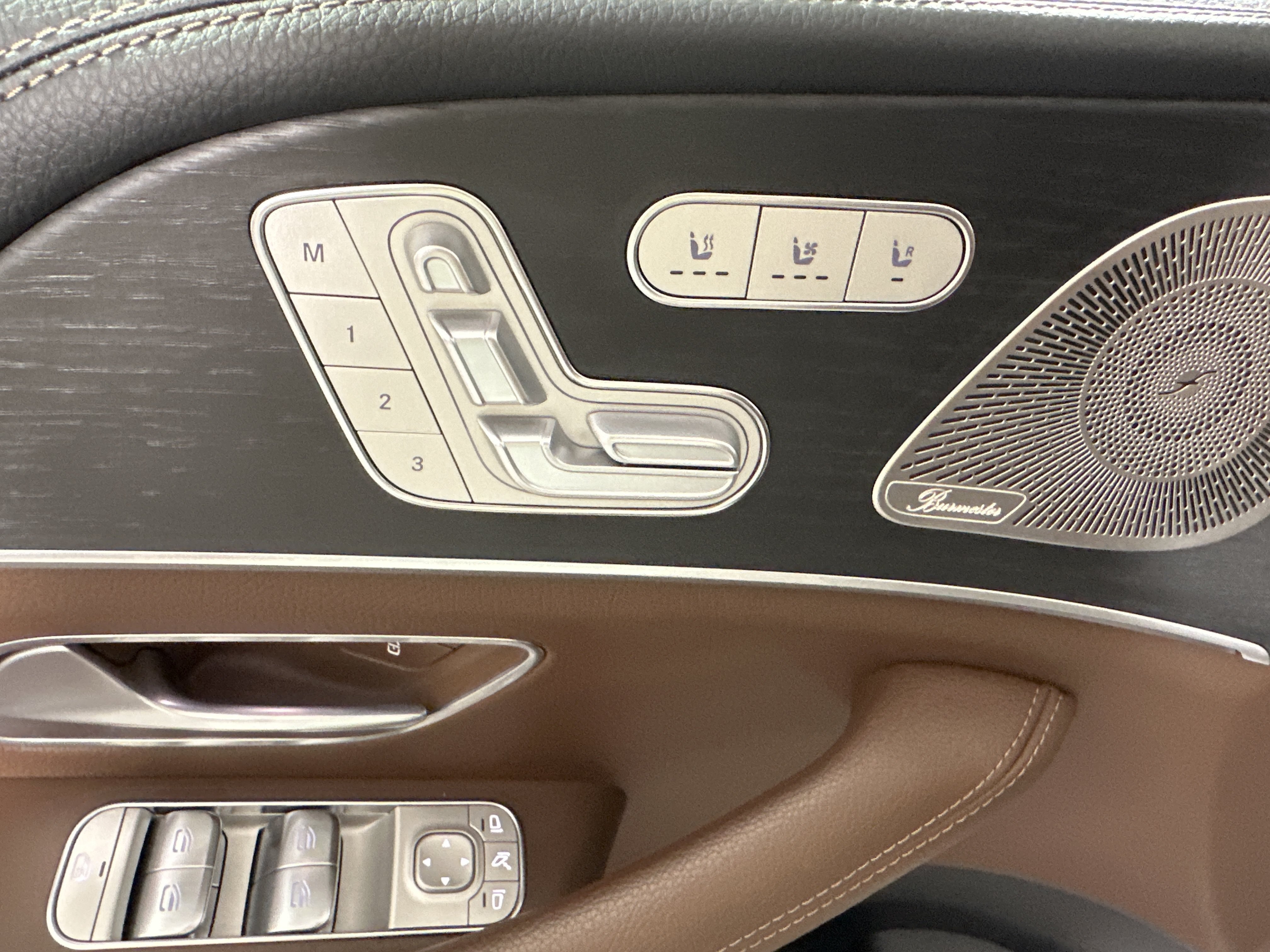 Used 2024 White Mercedes-Benz GLE 350 image 10