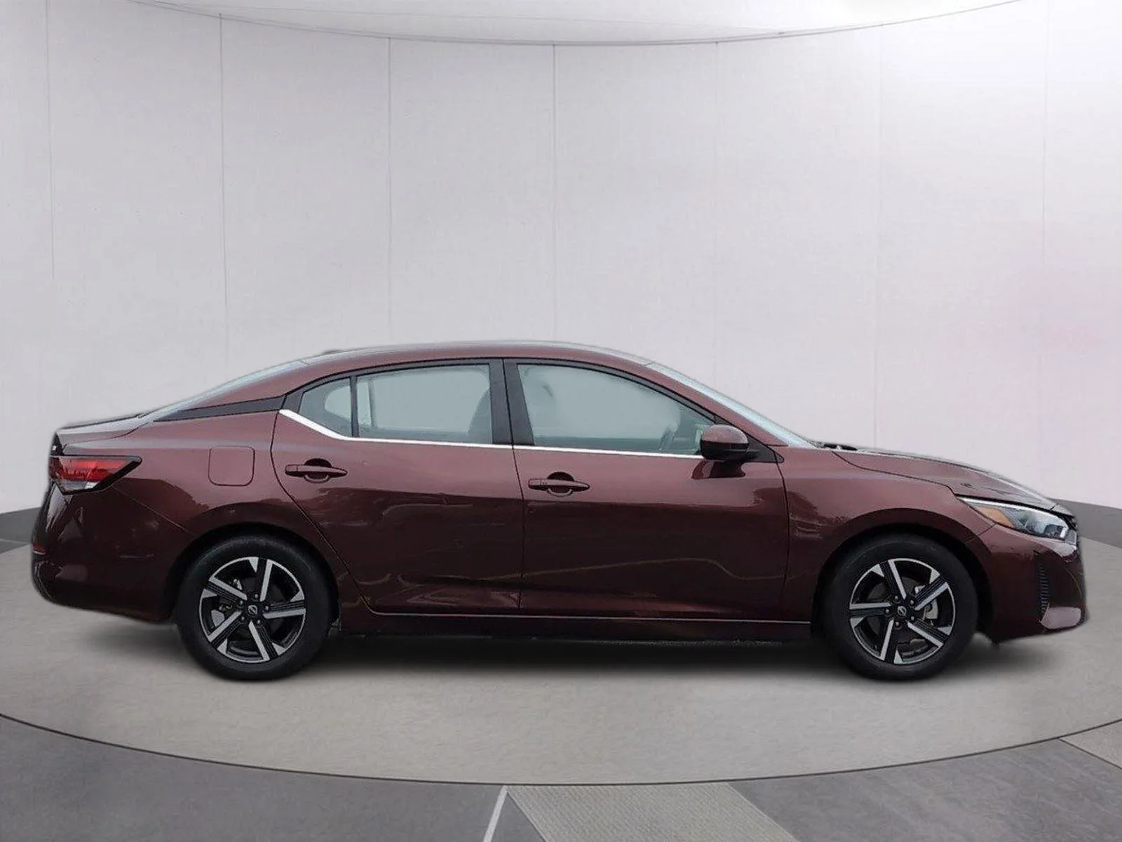 Used 2024 Rosewood Metallic Nissan SV image 8