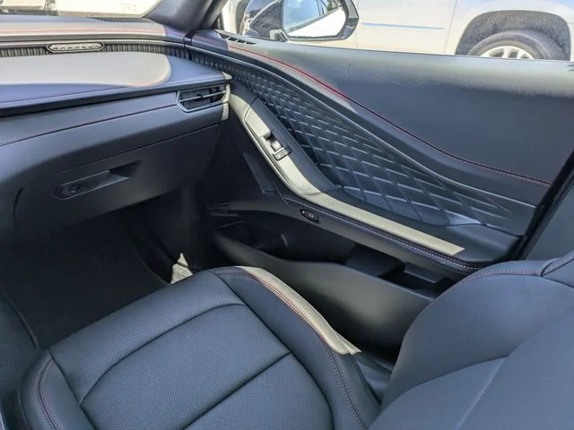 New 2026 White Knuckle Exterior Paint Dodge R/T Plus image 16
