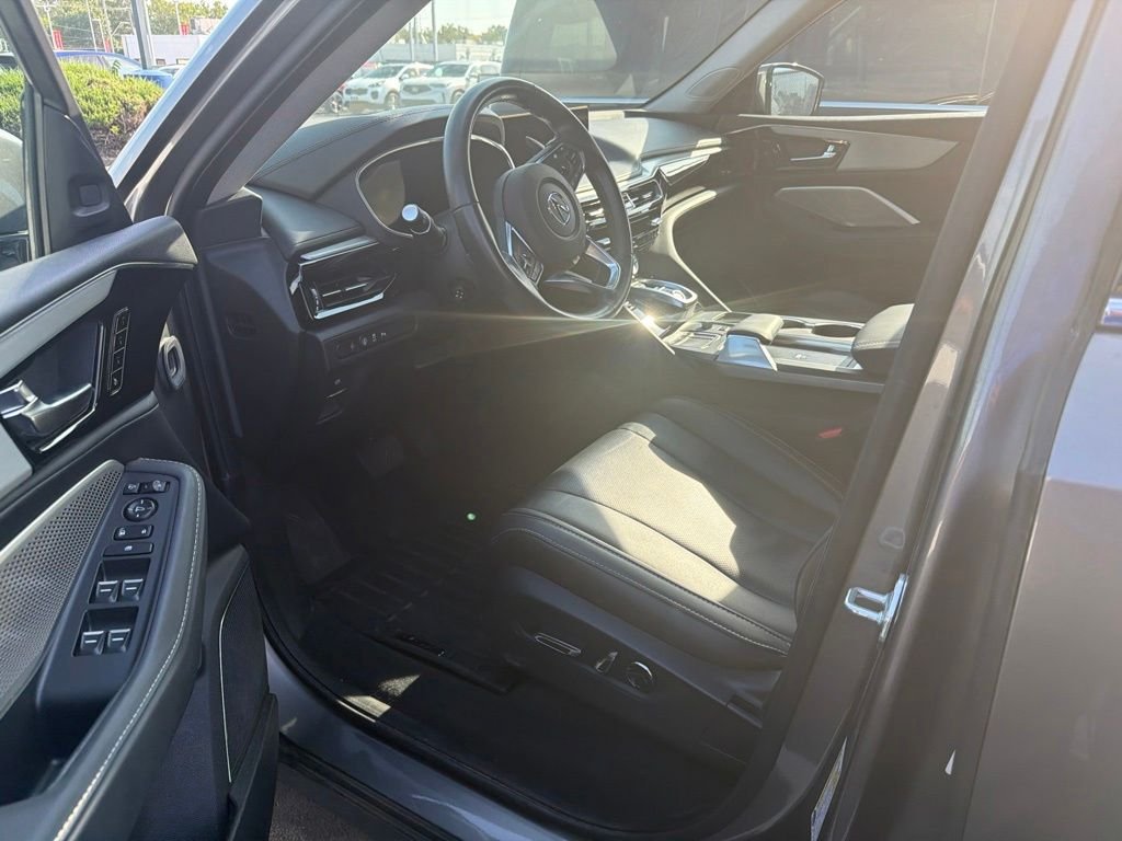 Used 2024 Gray Acura Technology image 8