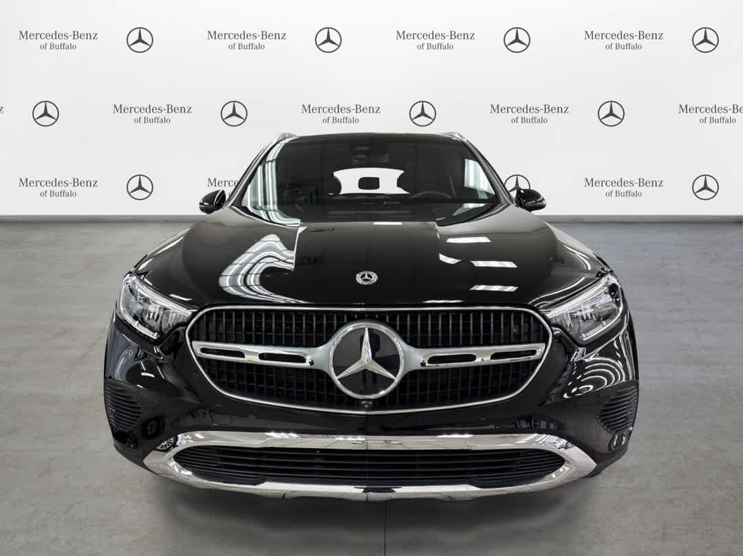 New 2026 Black Mercedes-Benz GLC 300 image 2