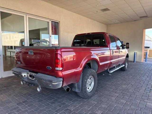 Used 2002 Red Ford Lariat image 4