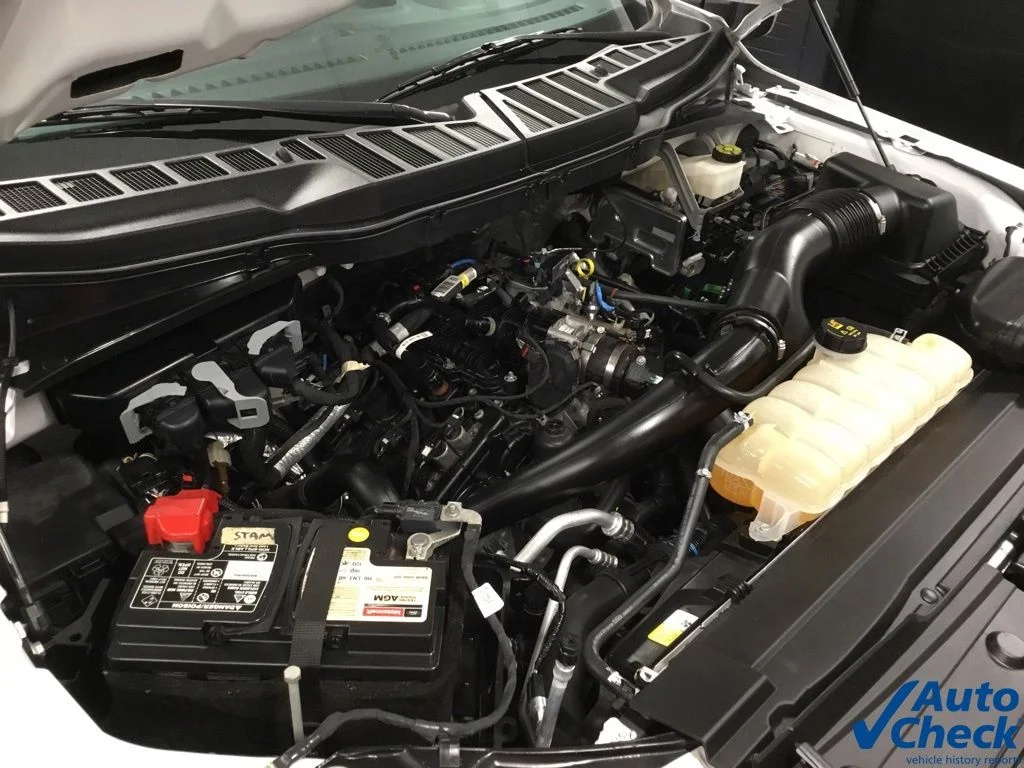 Used 2023 White Ford XL image 38